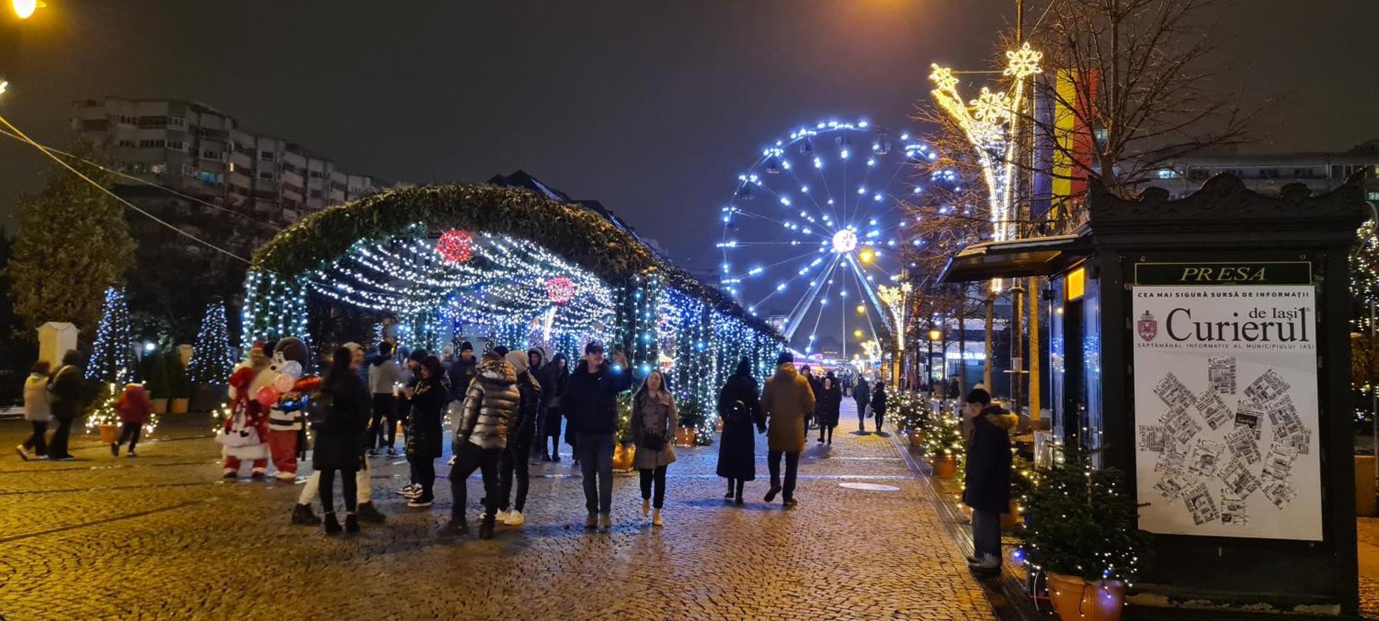Genesis - Iasi City Center ภายนอก รูปภาพ